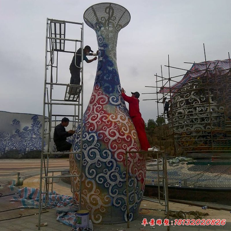 不銹鋼花瓶雕塑，鏤空花瓶不銹鋼雕塑，廣場花瓶不銹鋼雕塑[1]